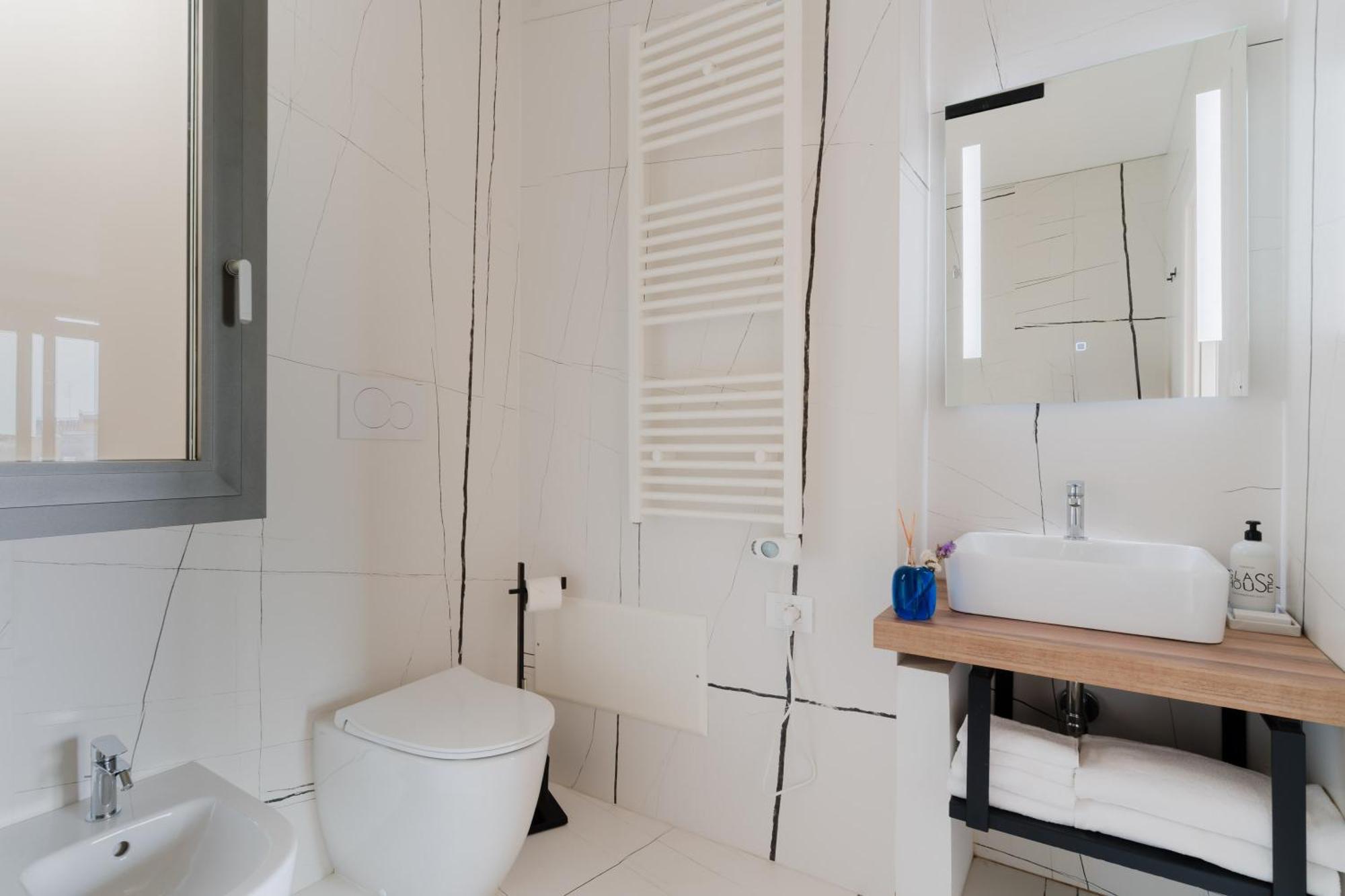 Glass House - Smart Rooms & Parking Lecce Esterno foto