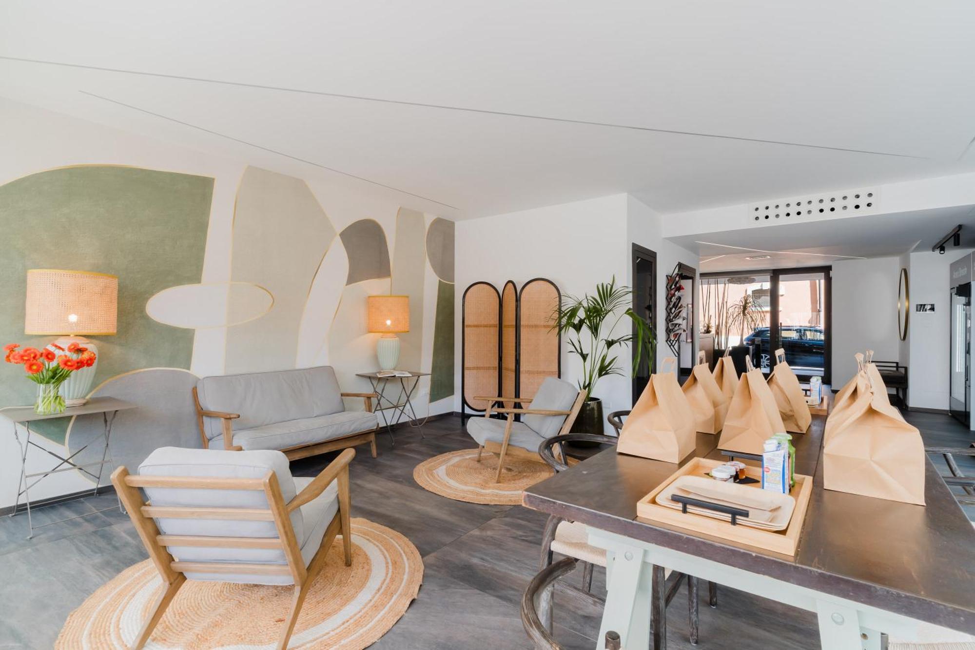 Glass House - Smart Rooms & Parking Lecce Esterno foto