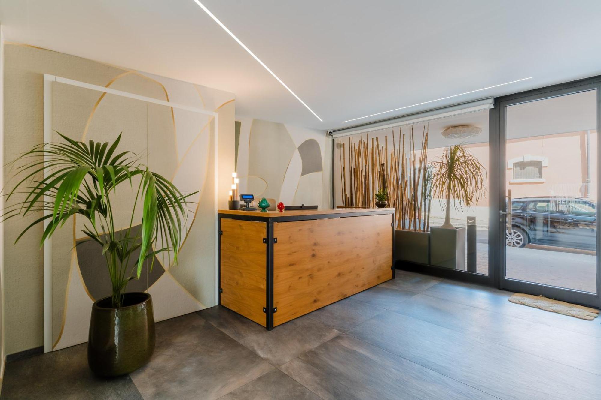Glass House - Smart Rooms & Parking Lecce Esterno foto