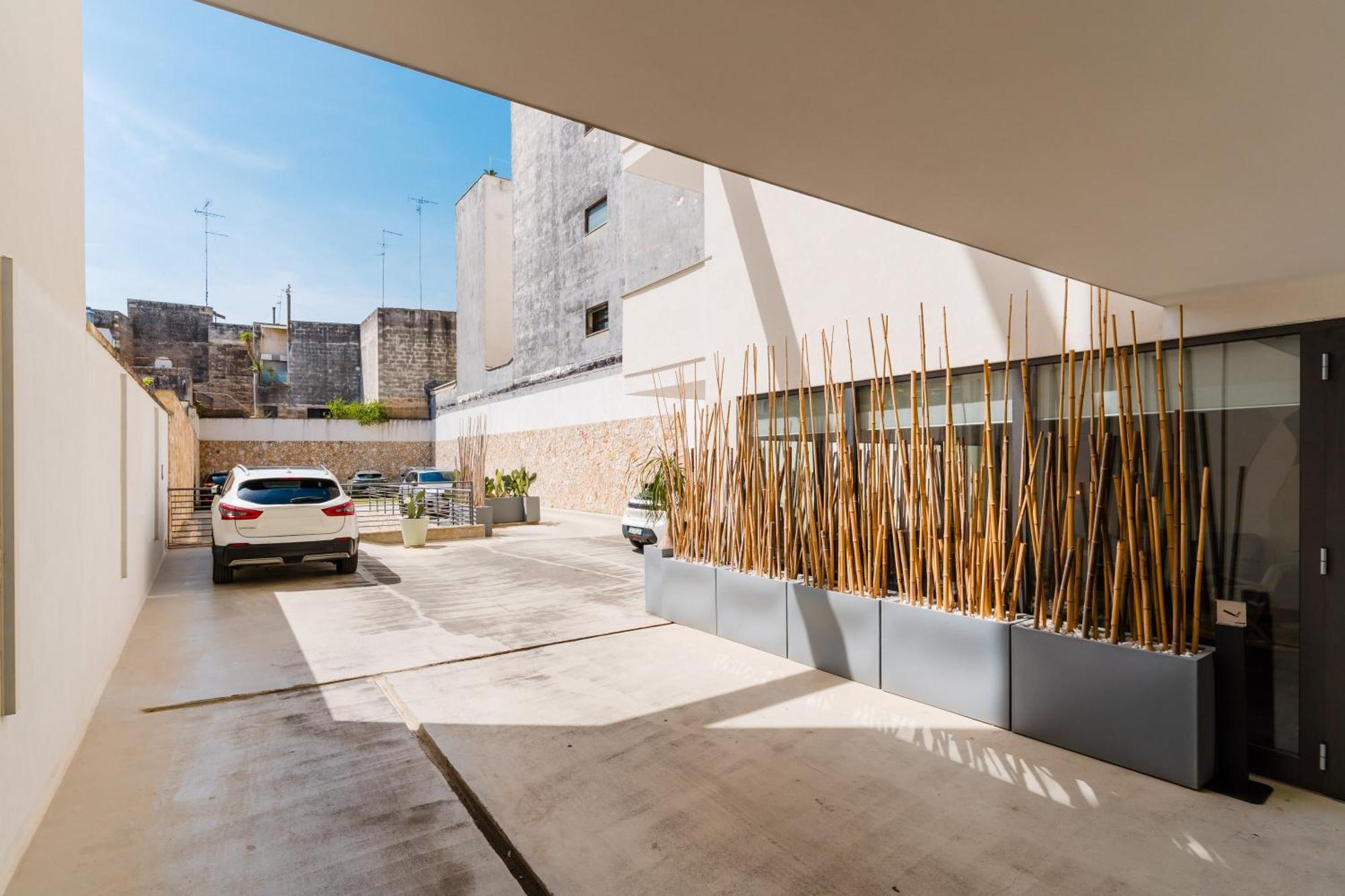 Glass House - Smart Rooms & Parking Lecce Esterno foto
